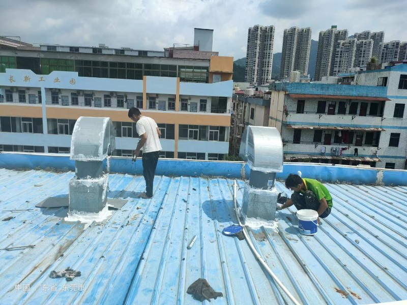 临清钢结构屋面涂料维修方法